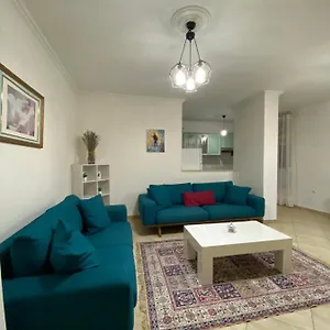 Chlo 3 Tirana