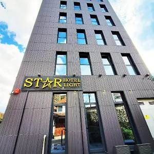 酒店 Starlight, 地拉那