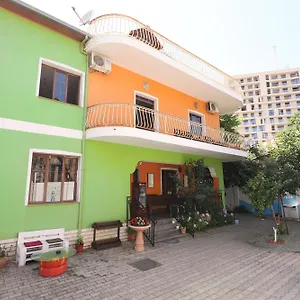 Osho Tirana